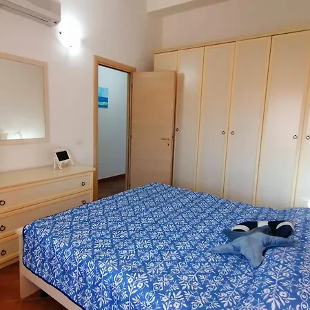 アパート Zona's ヴァッレドーリア